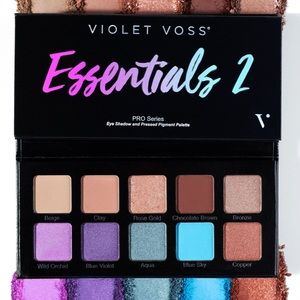 Violet Voss Essentials 2 eyeshadow palette